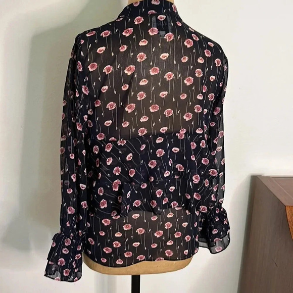 Misa Los Angeles sz XS navy floral print blouse with ruffles tie at chest EUC - Picture 4 of 9